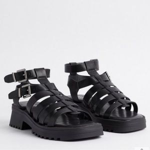 Torrid chunky gladiator sandals 8.5 NWT